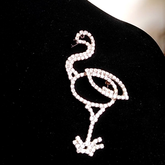 CRYSTAL FLAMINGO BROOCH - Picture 8 of 8